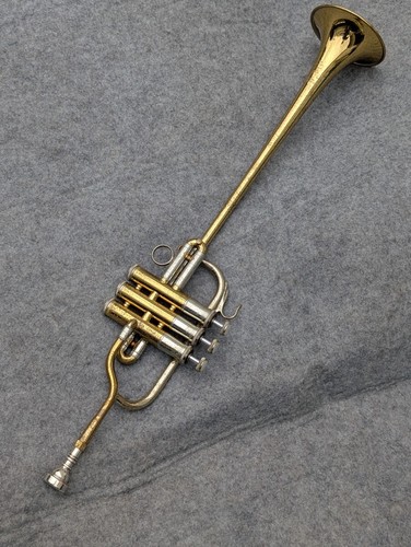 Bach piccolo tromba stralvio - bach,